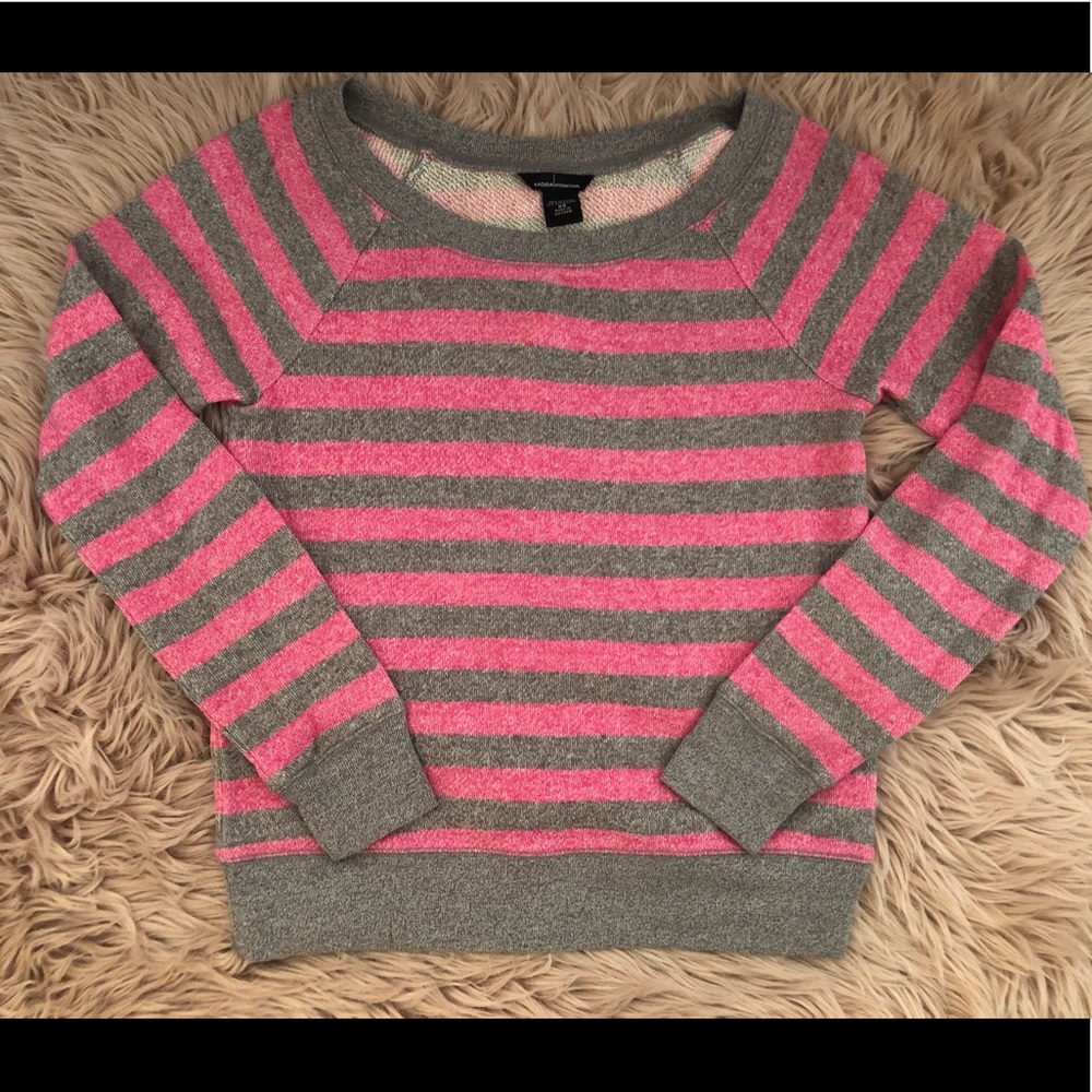 Moda Crewneck Sweatshirt